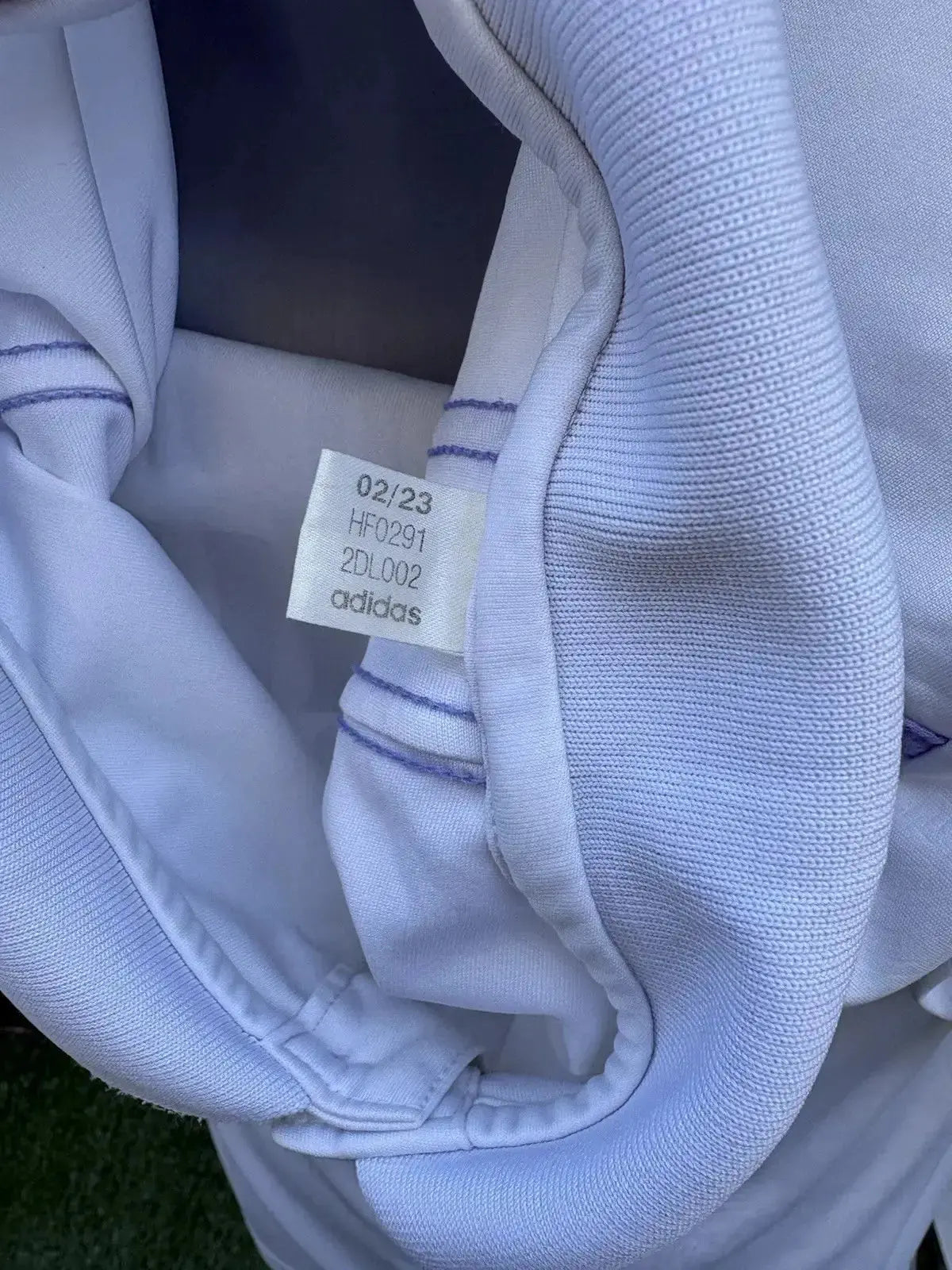 Maillot Vinicius Real Madrid jr - Au Fil Des Légendes adidas football shirt