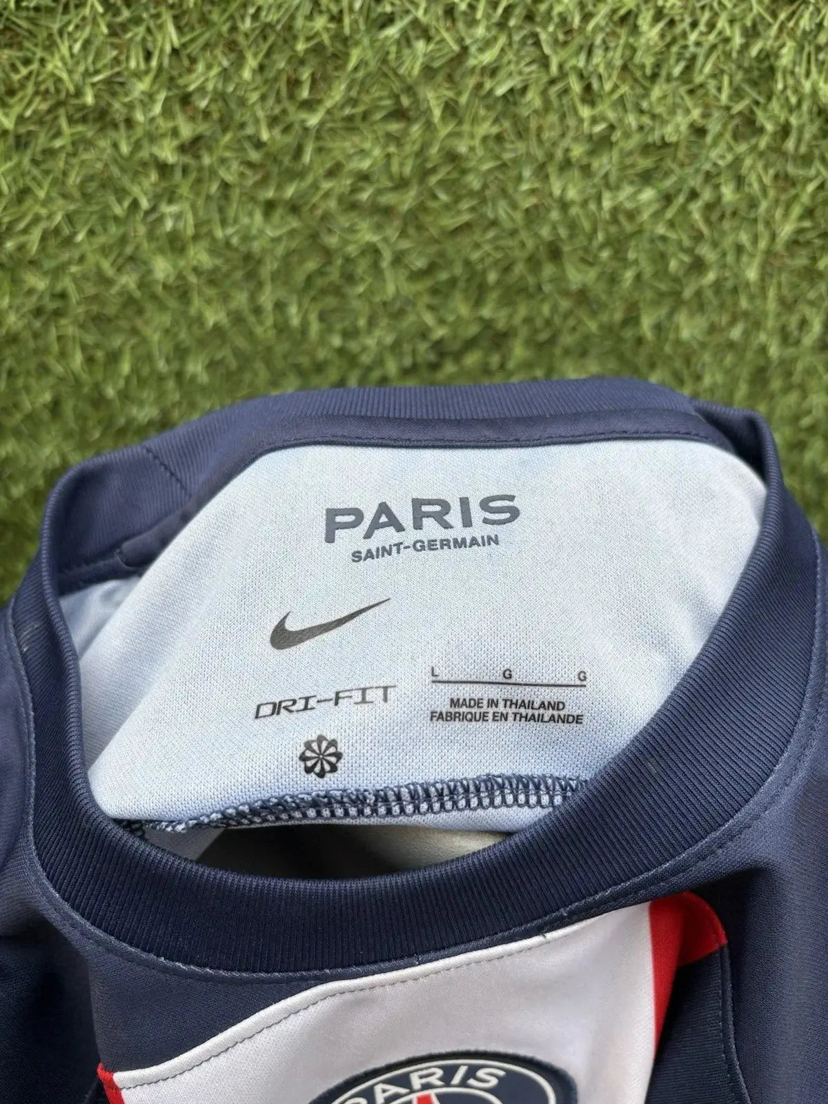 Maillot Vitinha PSG - Au Fil Des Légendes nike football shirt