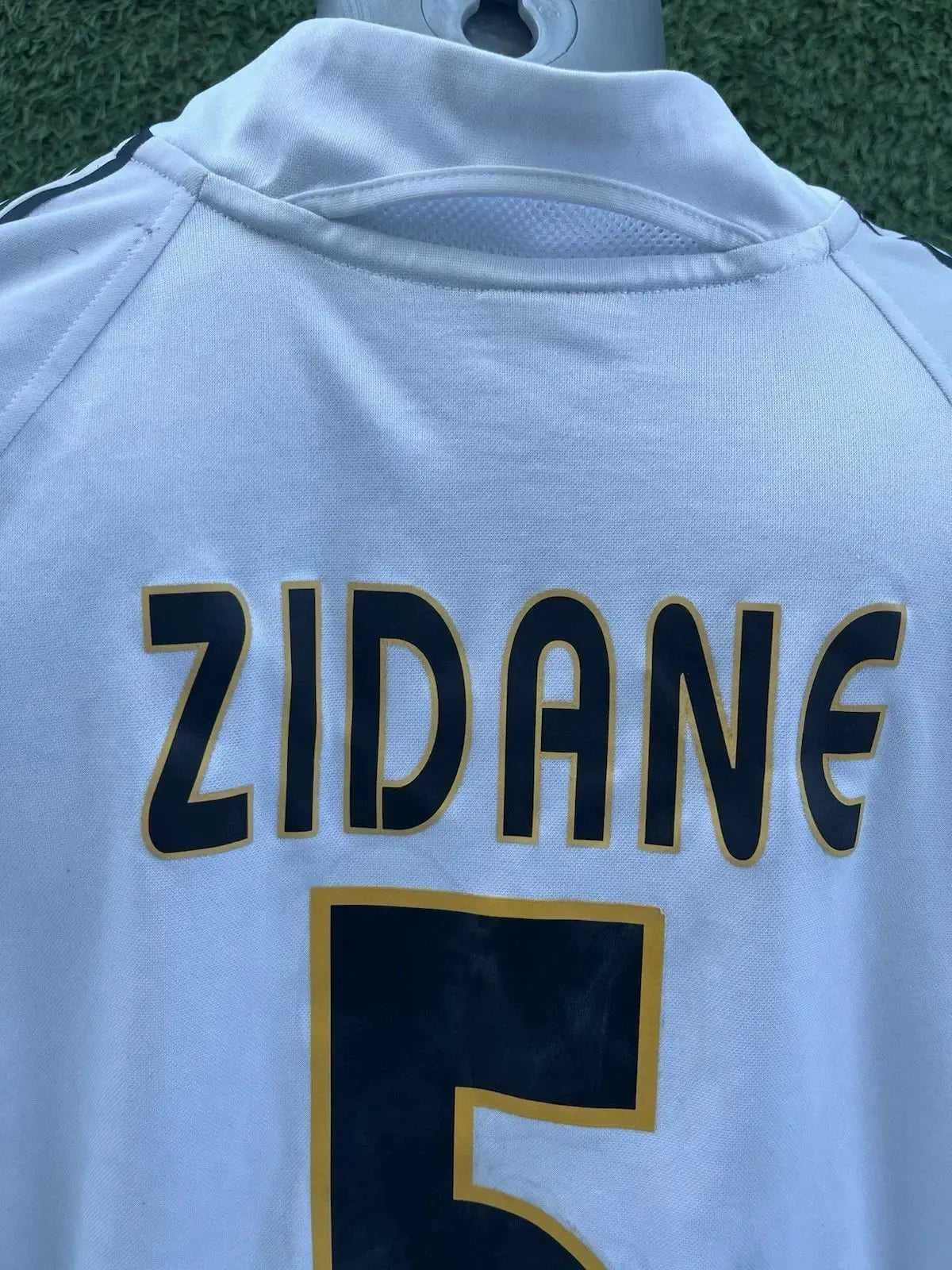 Maillot Zidane Real Madrid - Au Fil Des Légendes adidas vintage football shirt