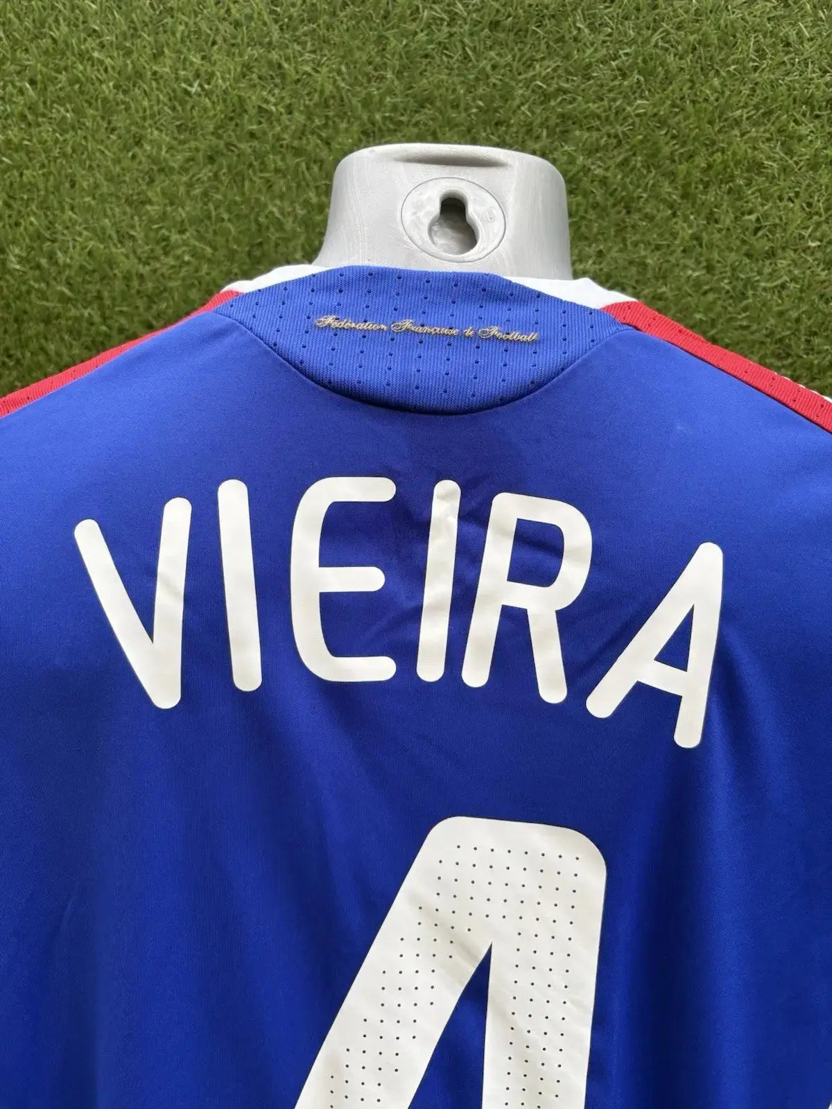 Maillot vieira équipe de France Au Fil Des Légendes adidas football shirt vintage