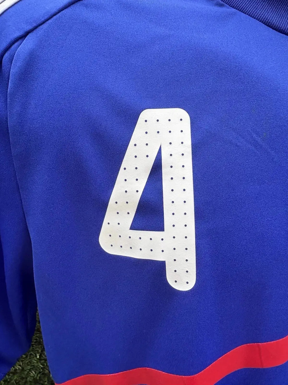 Maillot vieira équipe de France Au Fil Des Légendes adidas football shirt vintage
