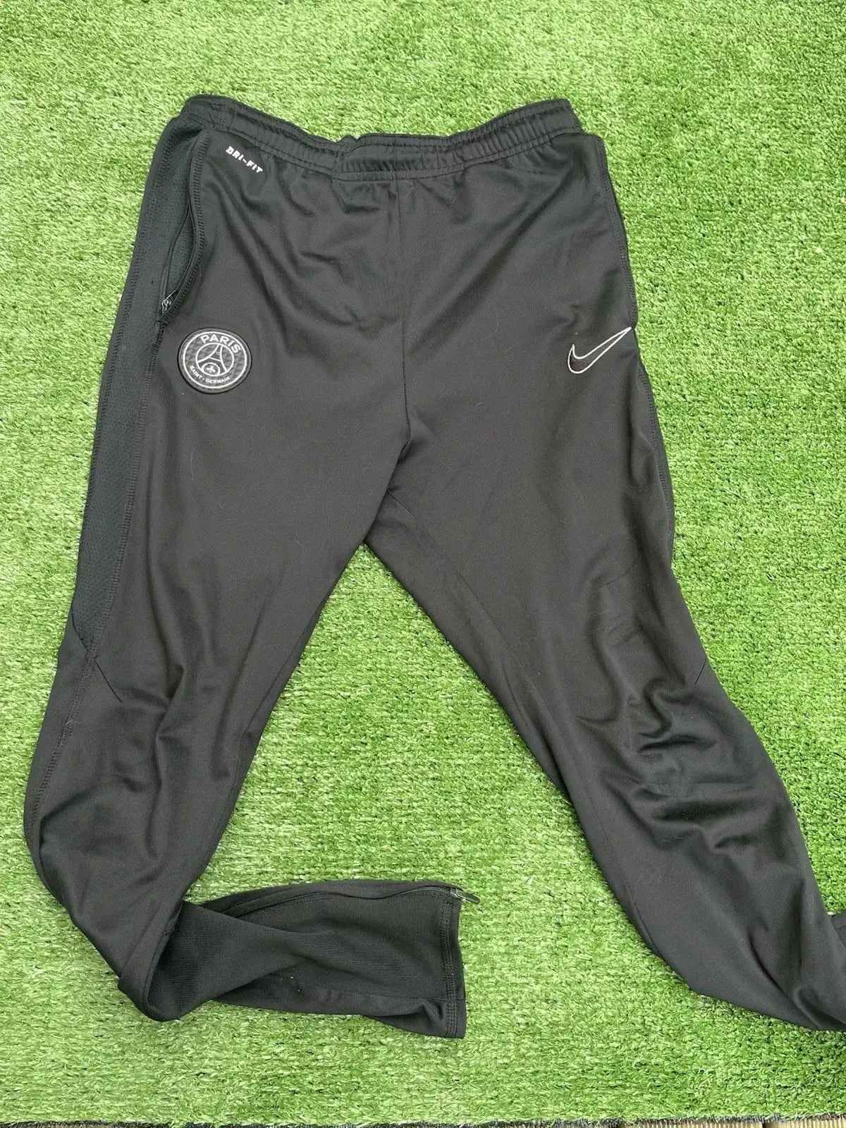 Pantalon PSG - Au Fil Des Légendes nike football shirt vintage