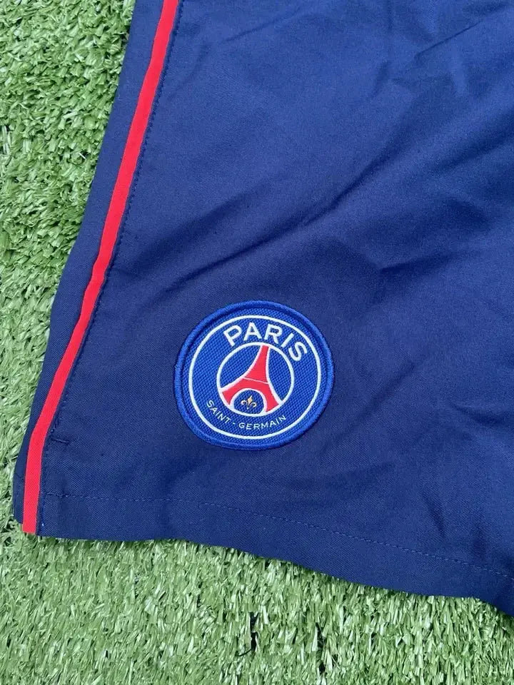 Short PSG Vintage - Au Fil Des Légendes paris retro football shirt nike