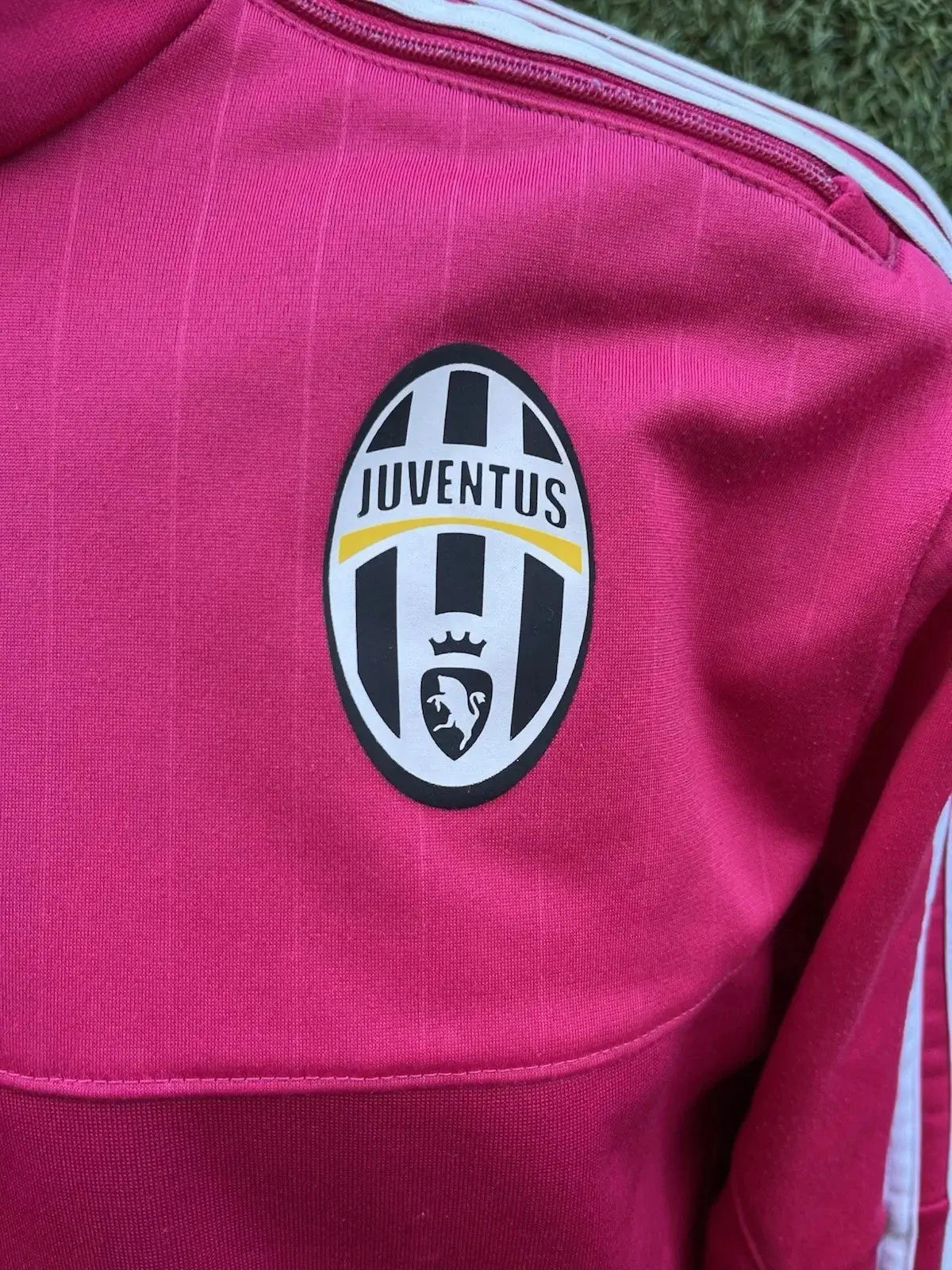 Sweat Shirt Juventus Turin - Au Fil Des Légendes adidas football shirt 