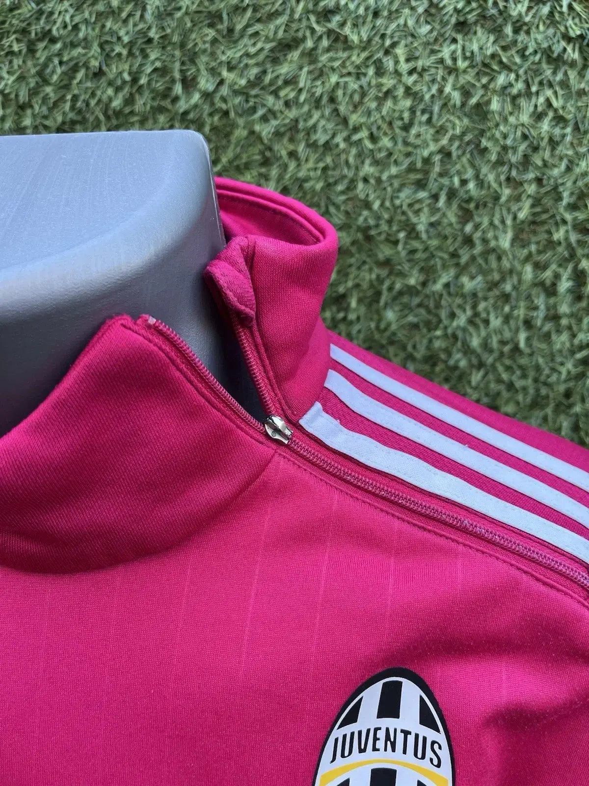 Sweat Shirt Juventus Turin - Au Fil Des Légendes adidas football shirt 