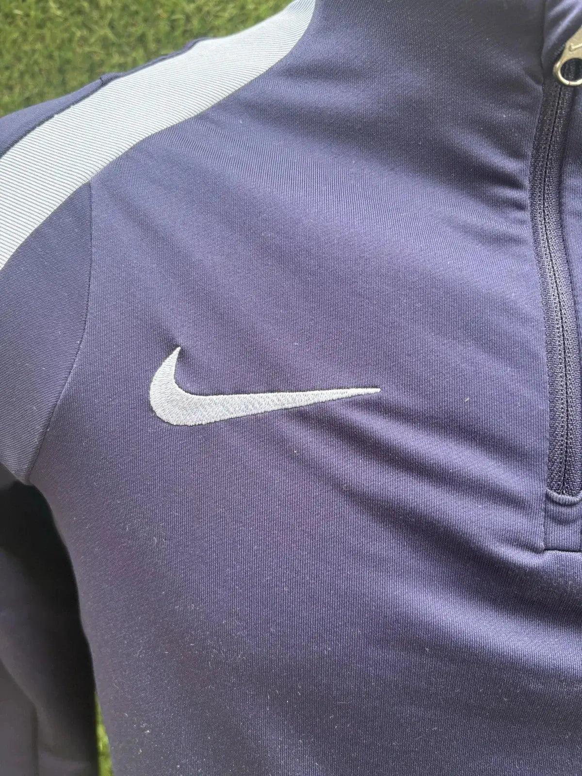 Sweat Shirt équipe de France Au Fil Des Légendes nike football shirt