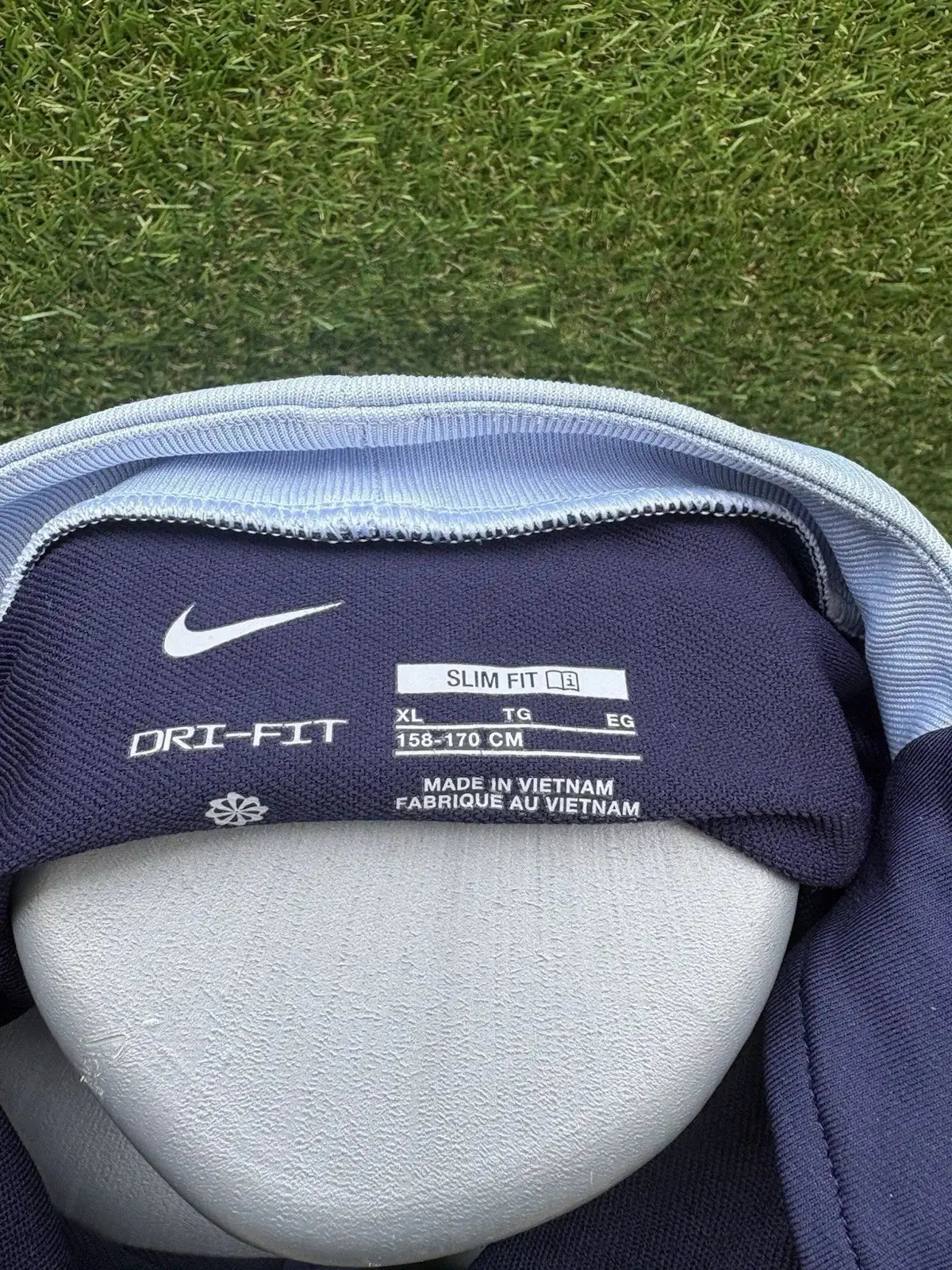 Sweat Shirt équipe de France Au Fil Des Légendes nike football shirt