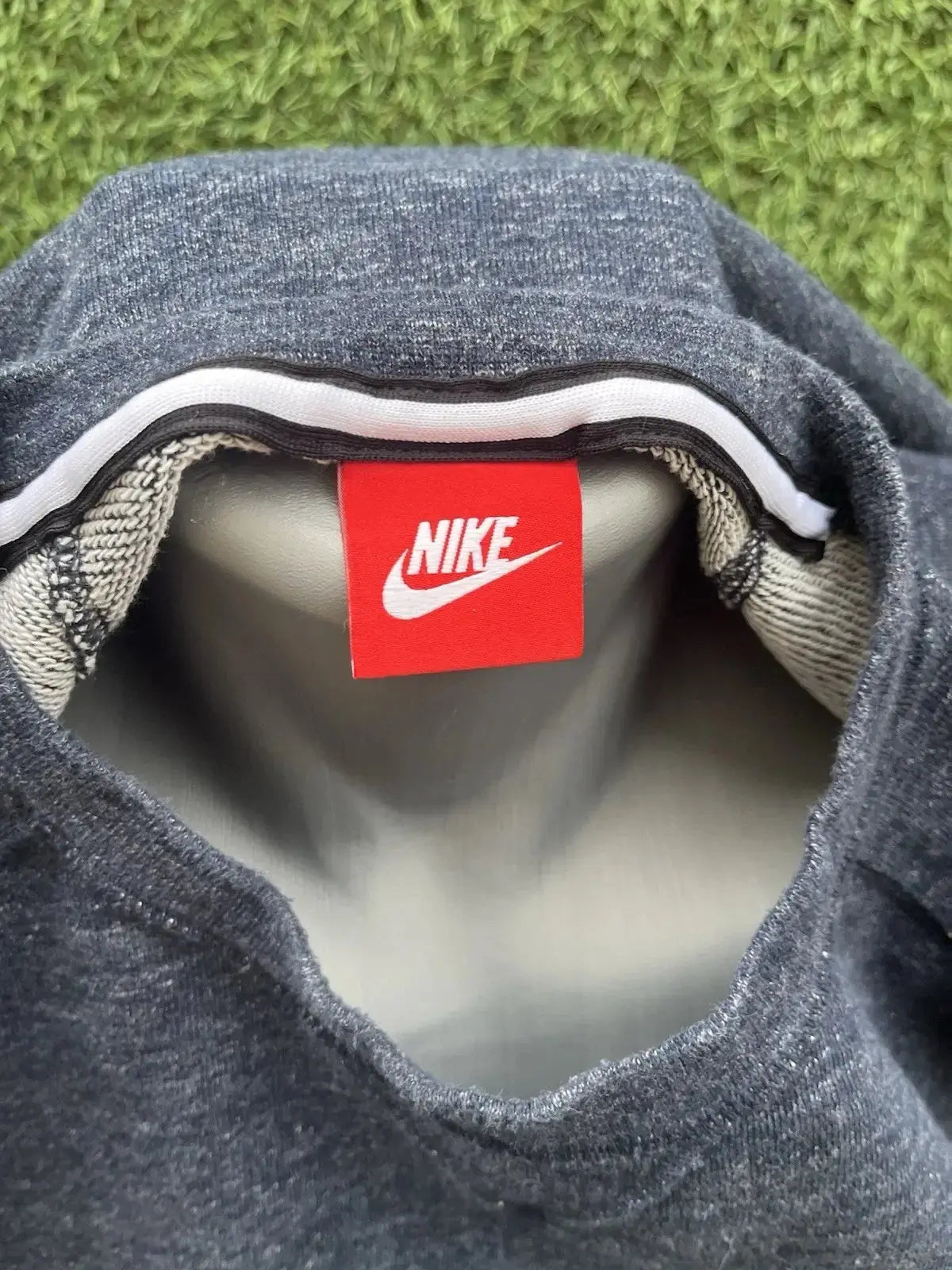 Sweat shirt PSG - Au Fil Des Légendes nike street wear authentique football