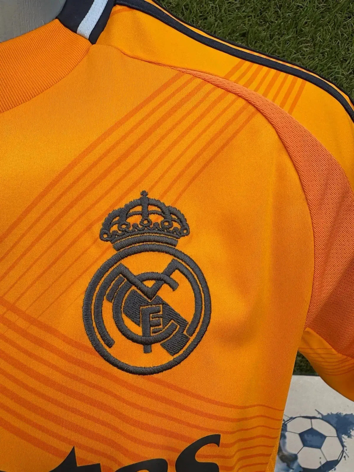 maillot Bellingham Real Madrid Au Fil Des Légendes adidas football shirt