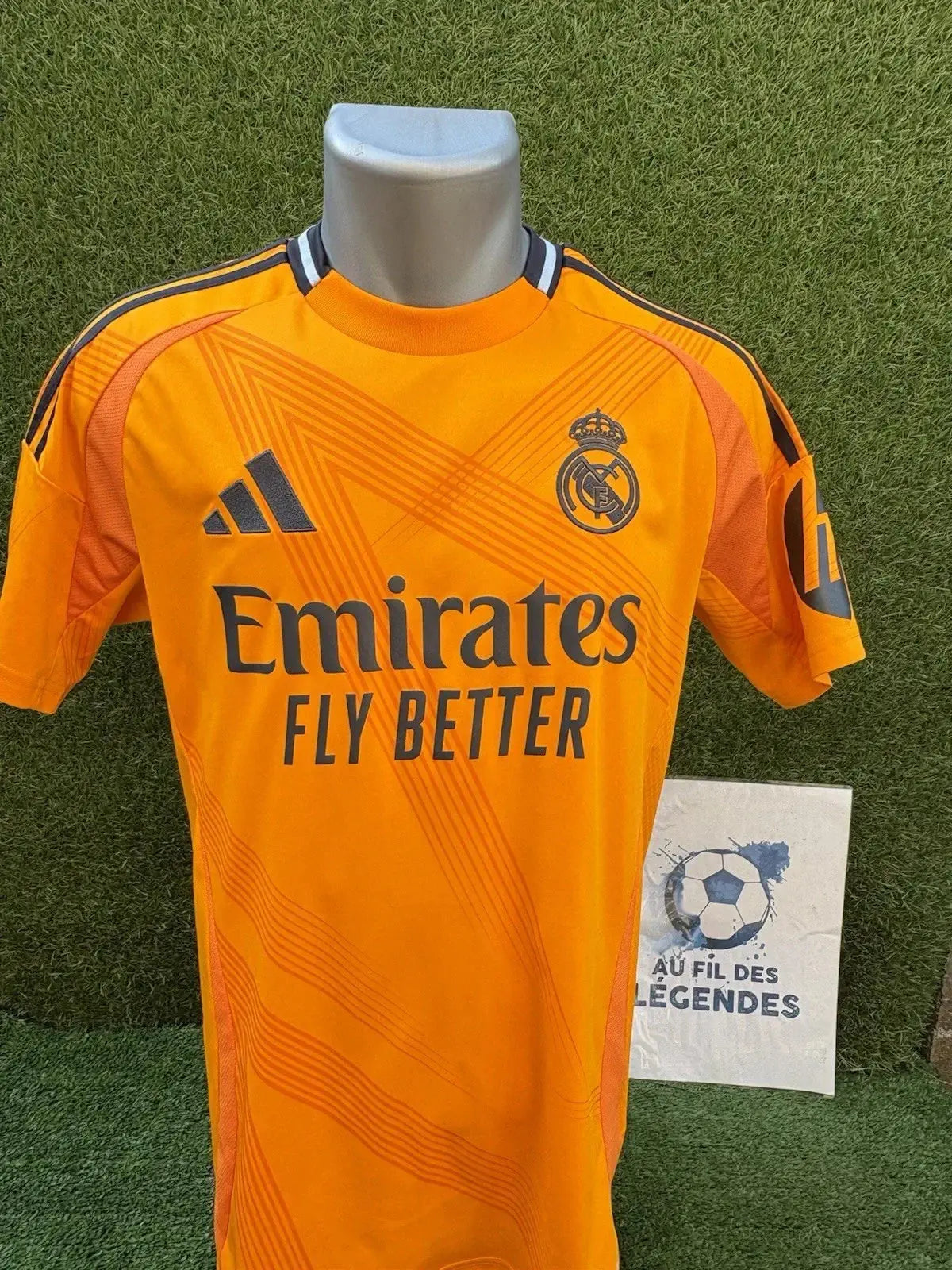 maillot Bellingham Real Madrid Au Fil Des Légendes adidas football shirt